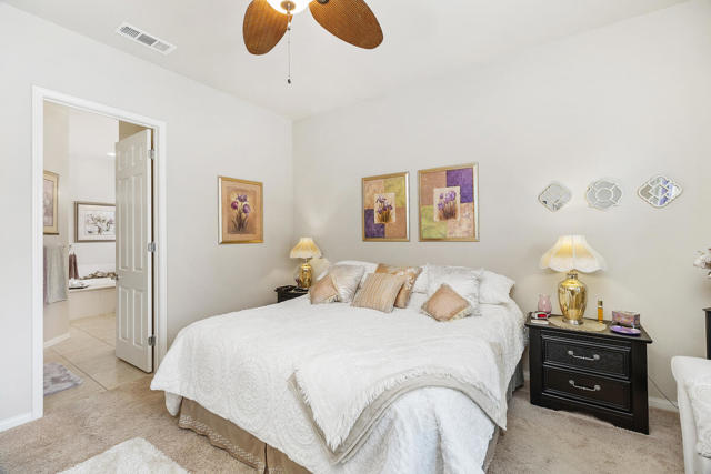 81390 Corte Trigo, Indio CA: https://media.crmls.org/mediaz/e3379db4-6852-45f2-b144-9bbd1147bae7.jpg
