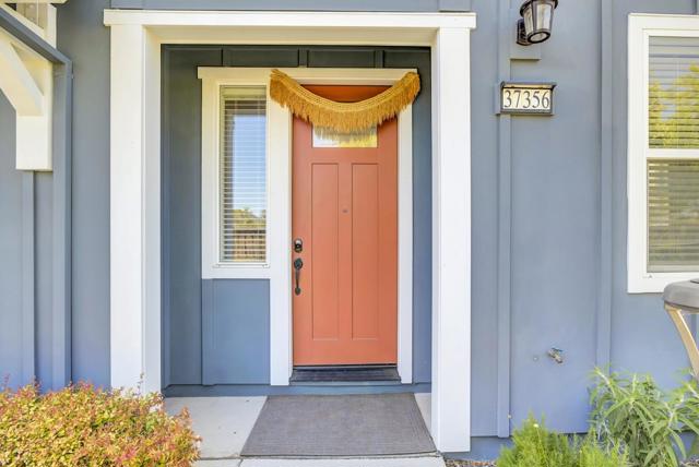 37356 Suncrest Street, Newark CA: https://media.crmls.org/mediaz/e337b78d-b0e3-4656-ad5a-22635e338fff.jpg