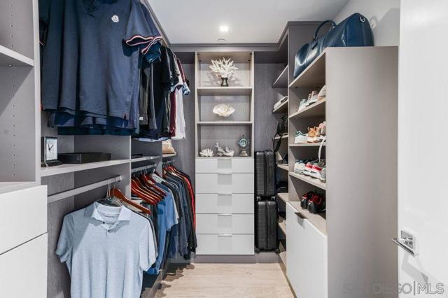 2604 5TH AVENUE, San Diego CA: https://media.crmls.org/mediaz/e337d417-b0b6-4809-b829-a49867e5ab5a.jpg