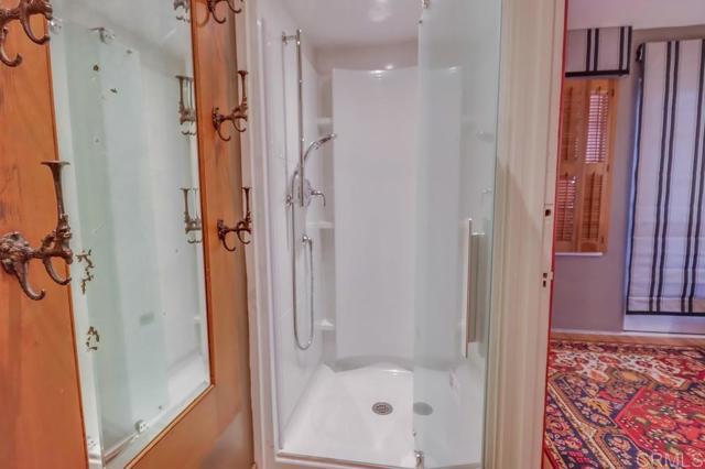 Detail Gallery Image 26 of 73 For 3014 Xenophon St, Point Loma,  CA 92106 - 5 Beds | 3 Baths