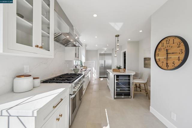 680 Grizzly Peak Blvd, Berkeley CA: https://media.crmls.org/mediaz/e339ef97-5a4a-48a9-9863-cae8faab4120.jpg