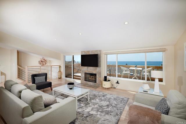 561 S Sierra Avenue, Solana Beach CA: https://media.crmls.org/mediaz/e339f926-23cb-41b8-8968-311bc436ef5f.jpg