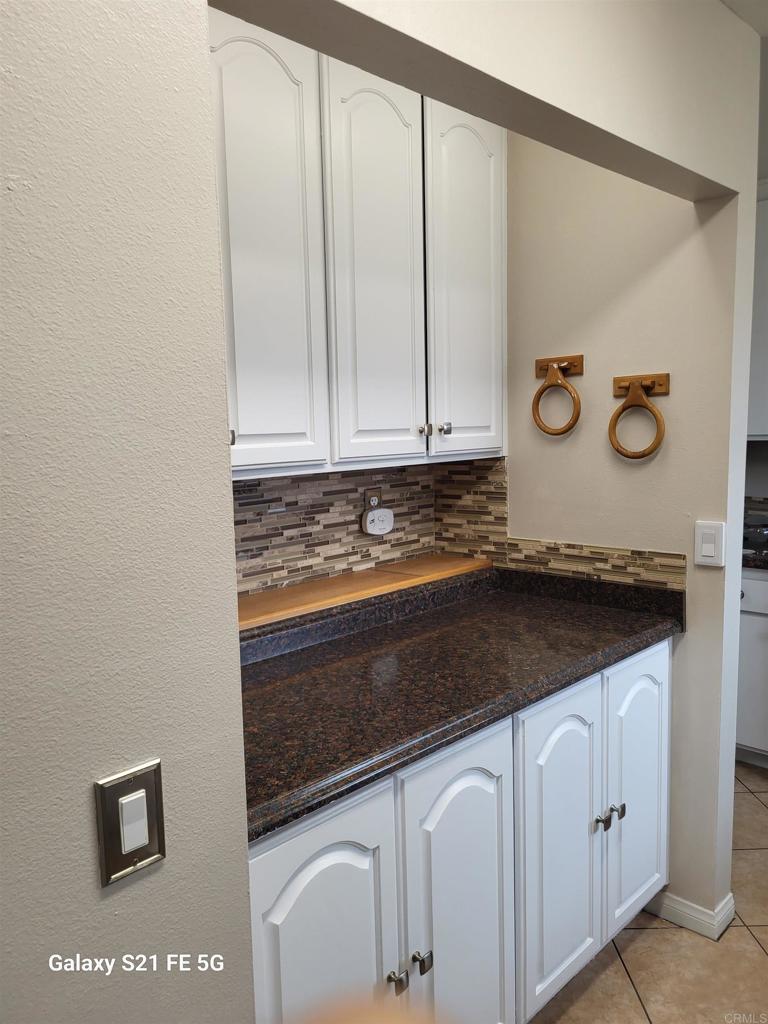 4737 Rising Glen Drive - photo 6