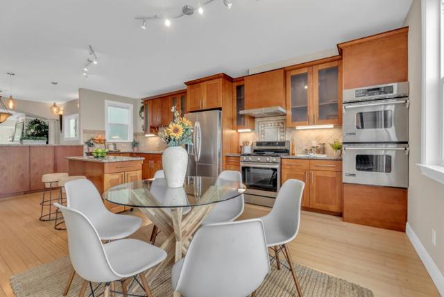 1851 21st Avenue, San Francisco CA: https://media.crmls.org/mediaz/e33b21e7-9288-4563-b593-56eb5eaaba17.jpg