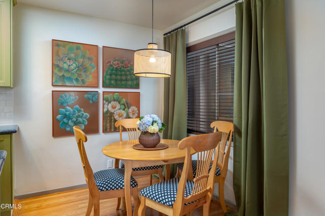 Detail Gallery Image 6 of 29 For 103 W Mountain St #C,  Glendale,  CA 91202 - 1 Beds | 1 Baths