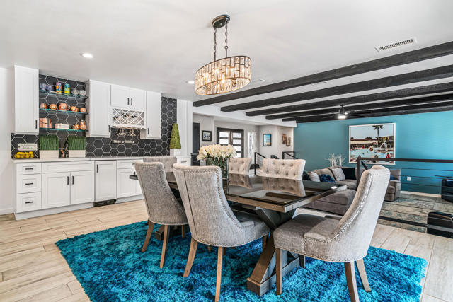 43170 Warner Trail, Palm Desert CA: https://media.crmls.org/mediaz/e33ceb0b-8ee3-4f03-8f45-6609a17be118.jpg