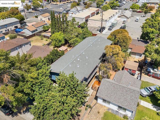 812 Delaware St, Fairfield CA: https://media.crmls.org/mediaz/e33dd078-4c33-466b-aa02-ffcac09f4591.jpg