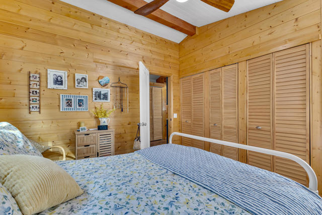 53125 Overlook Drive, Idyllwild CA: https://media.crmls.org/mediaz/e33e9fd0-f879-419c-bba0-5643df51bfbb.jpg