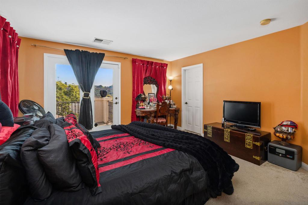 MLS #250042858SD image #28