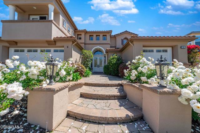 3194 Sunset Hills Boulevard, Thousand Oaks CA: https://media.crmls.org/mediaz/e33f568a-7a4d-4bf5-bf92-d14a16e31a8d.jpg