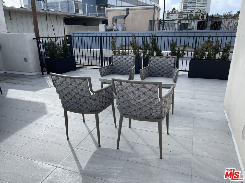 MLS #25616981 image #17