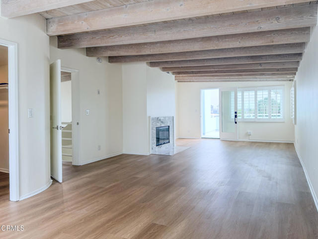 Detail Gallery Image 19 of 51 For 3525 Sunset Ln, Oxnard,  CA 93035 - 4 Beds | 3 Baths