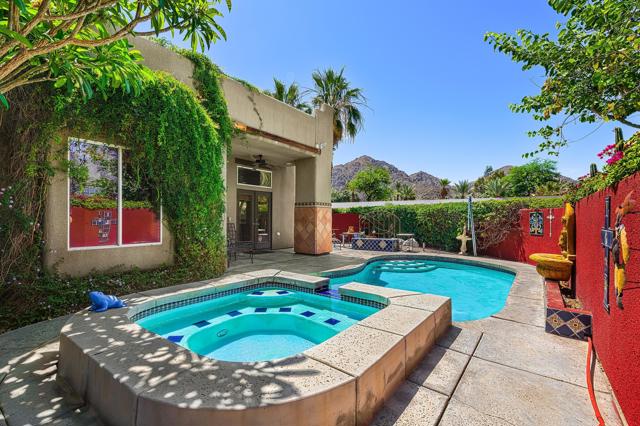 78270 Avenida Nuestra, La Quinta CA: https://media.crmls.org/mediaz/e33fe234-3f69-4403-b0f1-9ab520d80d4c.jpg