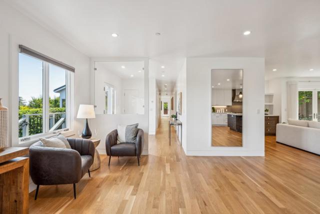 1 Millbrae Circle, Millbrae CA: https://media.crmls.org/mediaz/e33feb28-ffbc-4d11-b718-702881eb0f17.jpg