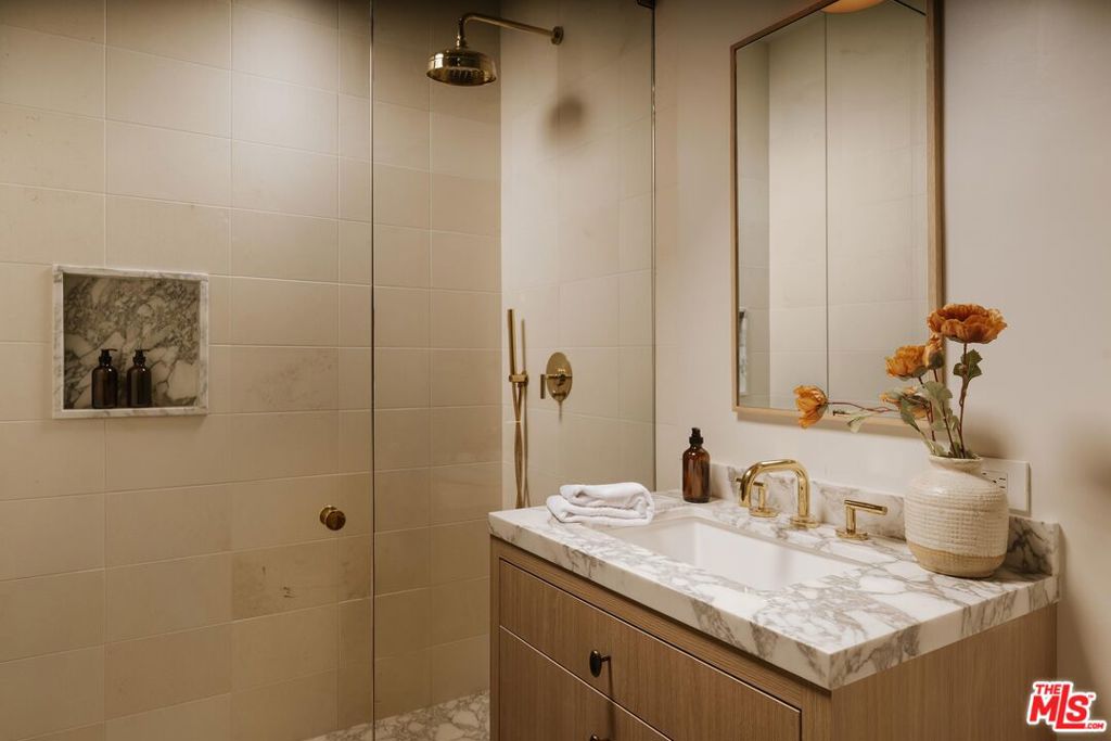 MLS #26863467 image #35