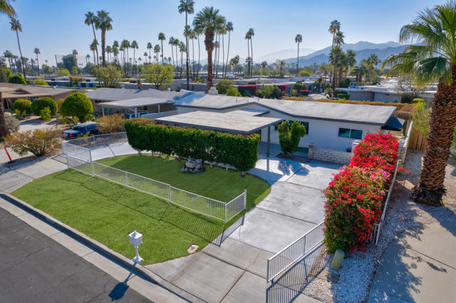 70091 Chappel Road, Rancho Mirage CA: https://media.crmls.org/mediaz/e342cc6f-979c-4057-b8ff-056ce71cae0c.jpg