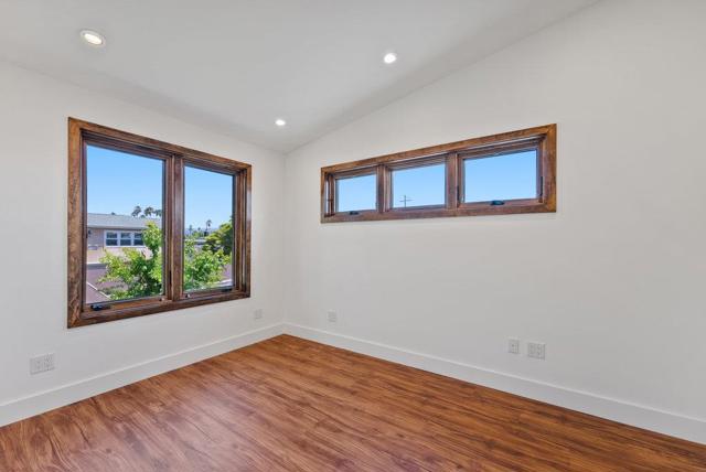 334 Anchorage Avenue, Santa Cruz CA: https://media.crmls.org/mediaz/e34353ee-7f6b-4c6f-a352-90ced74e3298.jpg