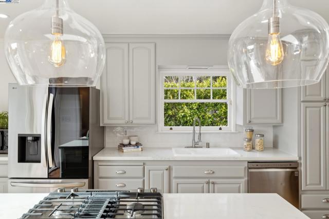 Image 12 of 57 For 3085 Monterey Boulevard