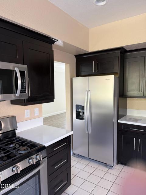 Detail Gallery Image 5 of 18 For 15437 Braun Ct, Moorpark,  CA 93021 - 4 Beds | 2/1 Baths