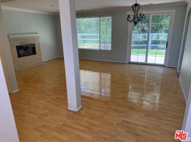 1808 Fallbrook Oaks Court, Fallbrook CA: https://media.crmls.org/mediaz/e345178b-3ae3-4744-b038-8c4d6d4891de.jpg