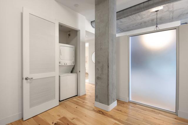 1025 Island Ave, San Diego CA: https://media.crmls.org/mediaz/e345415b-e340-493e-bb6a-dc72d414304a.jpg