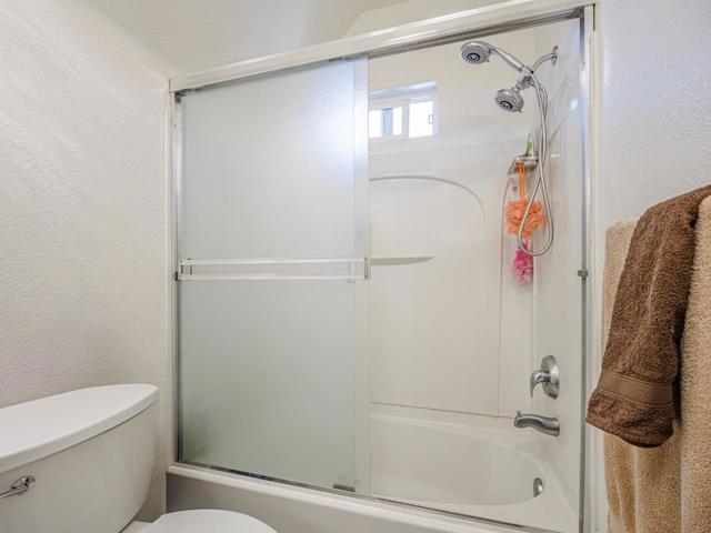 4 Holly Drive, Freedom CA: https://media.crmls.org/mediaz/e345b2d3-46dd-45d0-9bb5-7a92b63be9ce.jpg