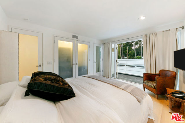 Drew Fenton | 27428 Pacific Coast Highway Malibu CA | MLS: 7336160