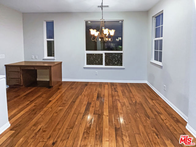 18944 Northern Dancer Lane, Yorba Linda CA: https://media.crmls.org/mediaz/e34623f4-da21-4174-b784-b145dc8fbf92.jpg