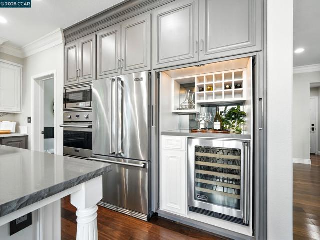 36309 Tunbridge Drive, Newark CA: https://media.crmls.org/mediaz/e34653df-f288-4de3-a459-a181b63c2d28.jpg