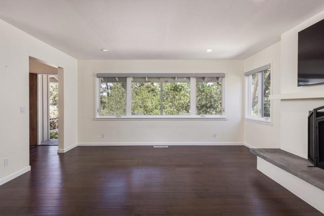 3380 San Luis Avenue, Carmel CA: https://media.crmls.org/mediaz/e3471571-1635-4972-8d9a-4fe8ce0dac17.jpg