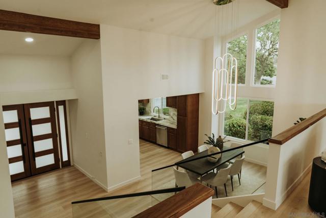 2143 Caminito San Martin, La Jolla CA: https://media.crmls.org/mediaz/e3472367-d55c-4f38-896e-3eb4b42cc811.jpg