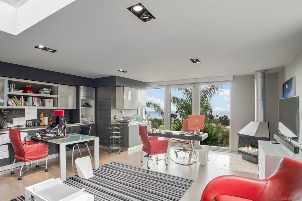 MLS #250036874SD image #14