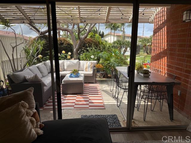 Detail Gallery Image 7 of 27 For 7049 Estrella De Mar Rd #69,  Carlsbad,  CA 92009 - 3 Beds | 2 Baths