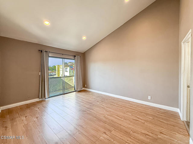 14715 Saticoy Street, Van Nuys CA: https://media.crmls.org/mediaz/e34897d2-aeb7-4ebd-9b0e-f6feb7289a24.jpg