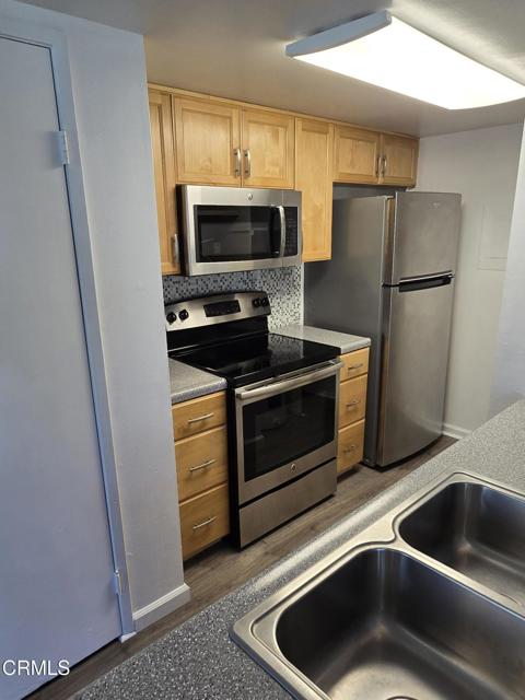 Detail Gallery Image 4 of 17 For 5144 Shenandoah St, Ventura,  CA 93003 - 2 Beds | 1 Baths