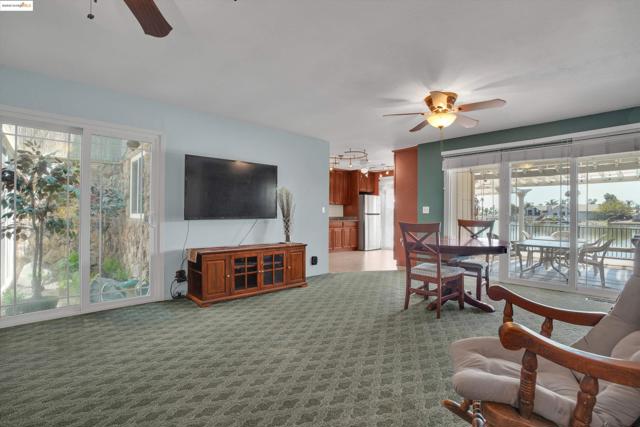 5260 Laguna Ct, Discovery Bay CA: https://media.crmls.org/mediaz/e349ed98-e7a0-43ed-ac9e-a4f42a20ad72.jpg