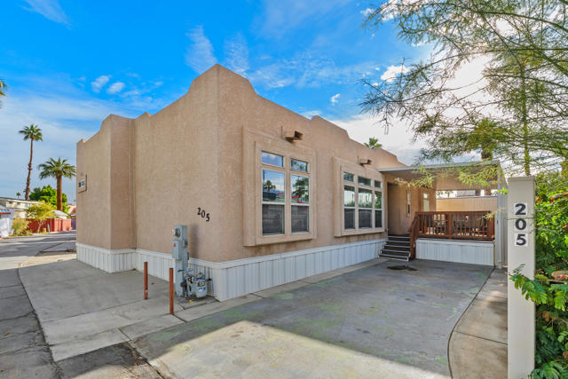 205 Cherokee Street, Palm Springs CA: https://media.crmls.org/mediaz/e34a6c6d-a9ca-4d7a-9864-f0b33a202998.jpg