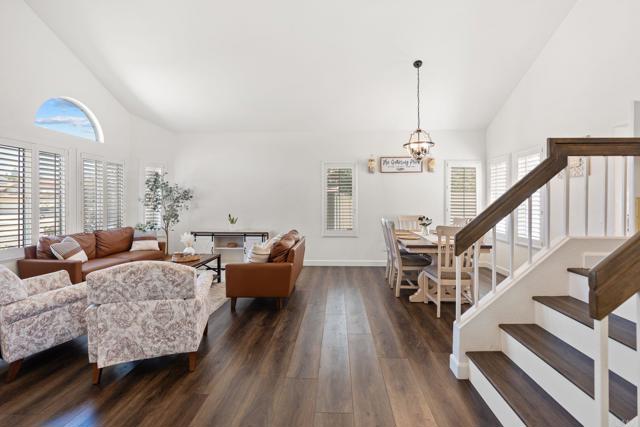 Detail Gallery Image 15 of 43 For 1378 Corte Lira, San Marcos,  CA 92069 - 4 Beds | 3 Baths