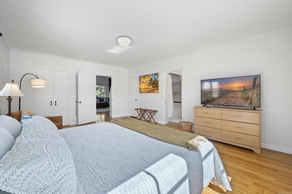 1303 Cave Street - photo 13