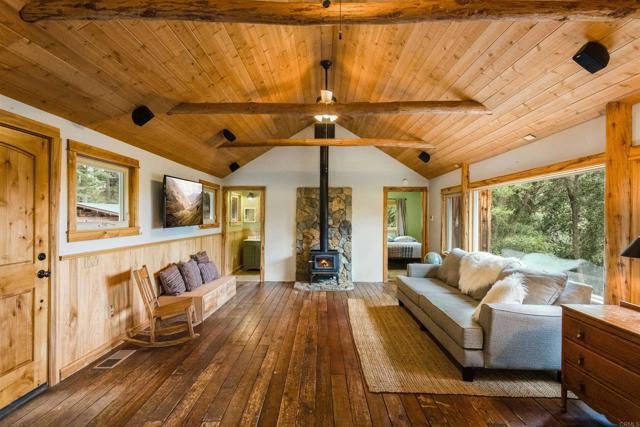 Detail Gallery Image 3 of 36 For 21932 Crestline Rd, Palomar Mountain,  CA 92060 - 1 Beds | 1 Baths