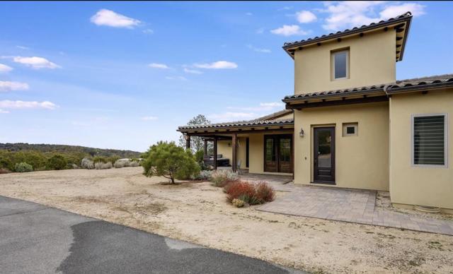 Detail Gallery Image 9 of 39 For 36719 Equiestrian, Anza,  CA 92539 - 3 Beds | 2 Baths