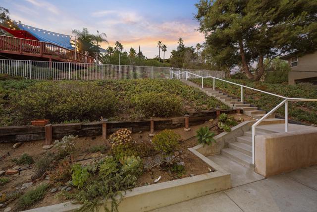 2106 Zachary Gln, Escondido CA: https://media.crmls.org/mediaz/e34daf8d-3c06-46a4-8663-1619ae987f18.jpg