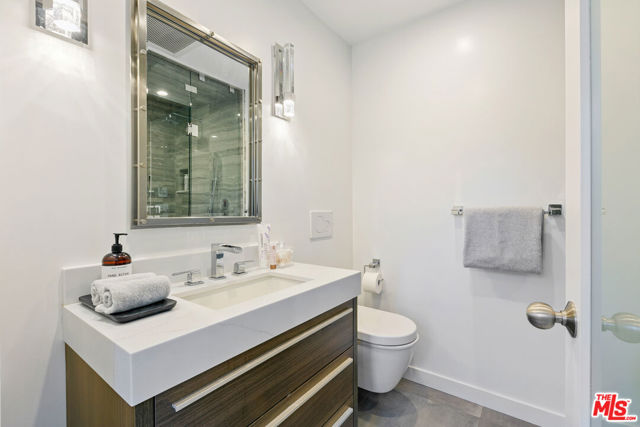 1876 Lookout Road, Malibu CA: https://media.crmls.org/mediaz/e34e7253-0deb-4e93-bb03-de6bad9b6117.jpg