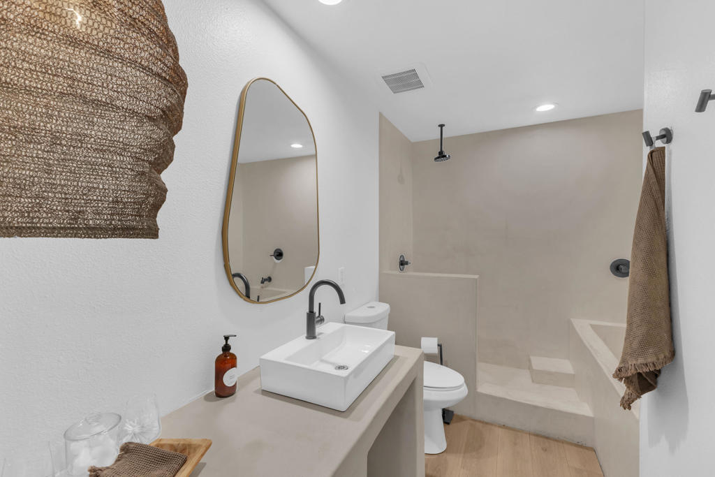 MLS #219138688DA image #7