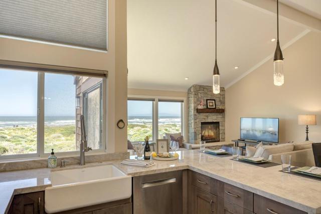 274 Monterey Dunes Way, Moss Landing CA: https://media.crmls.org/mediaz/e3504196-25bc-4cb1-9f6f-bfdc20de6a2e.jpg
