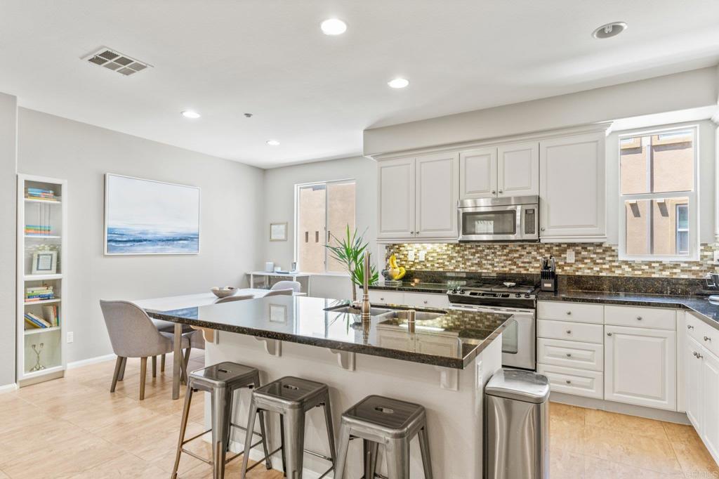 2491 Antlers Way - photo 8