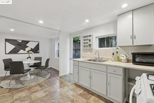 Image 16 of 29 For 1034 21st St