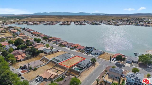 Image 1 of 10 For 26719 Blue Water Road