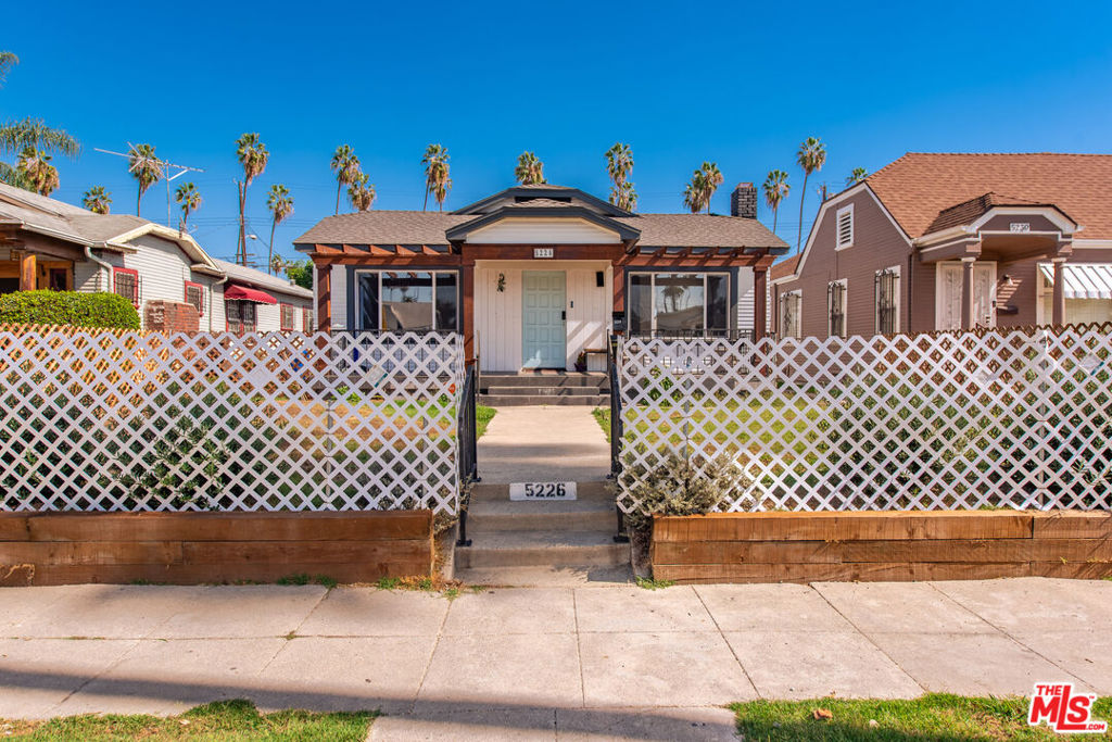 Multifamily at 5226 S Wilton Place