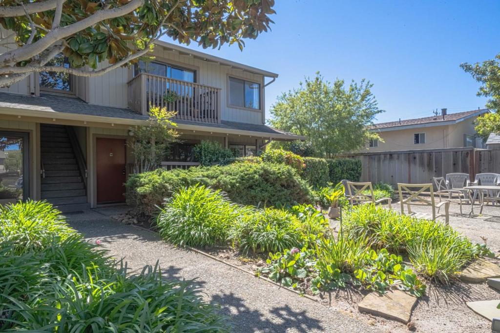 515 Ramona Court #1